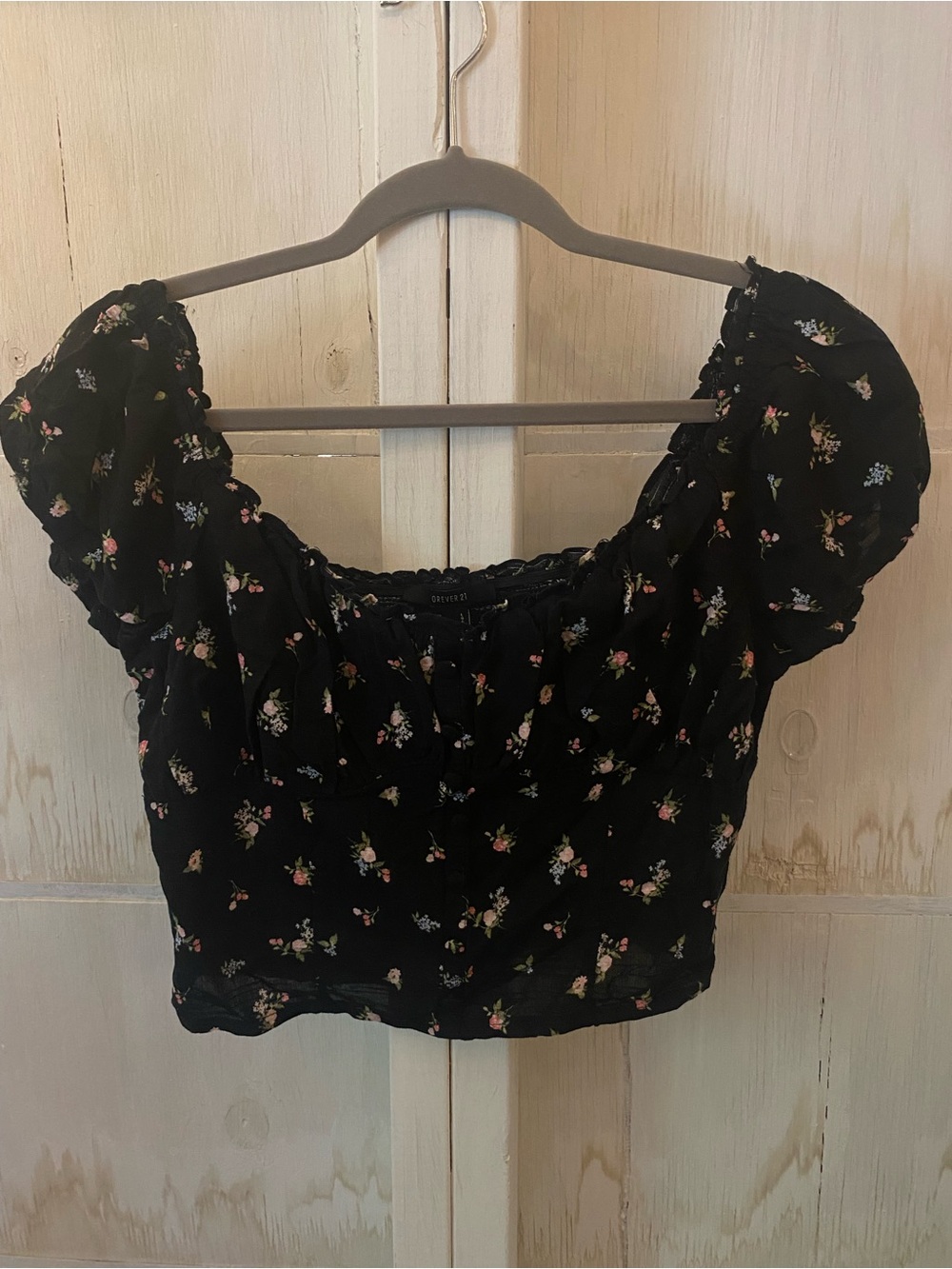 Forever 21 Black Floral Off-Shoulder Crop Top